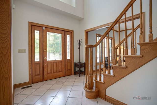 1400 Eagle Ridge Drive, Antioch, IL 60002