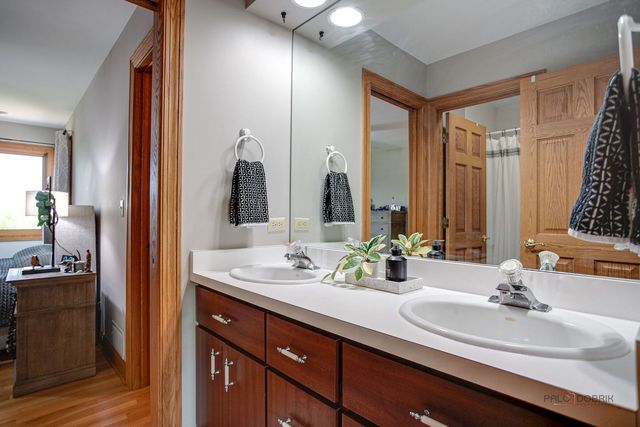 1400 Eagle Ridge Drive, Antioch, IL 60002