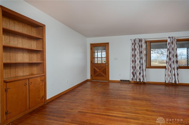 2090 Grange Hall Road, Beavercreek, OH 45431