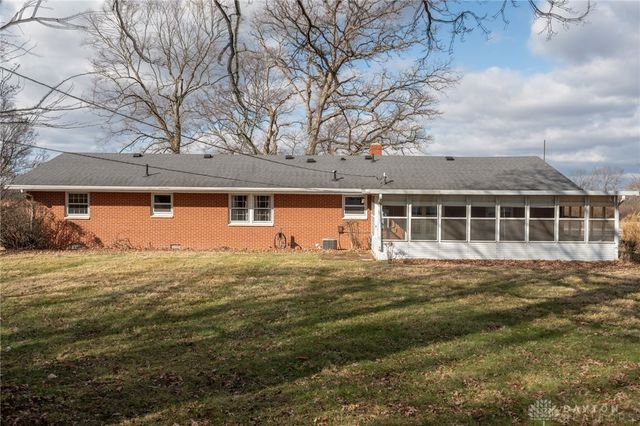 2090 Grange Hall Road, Beavercreek, OH 45431