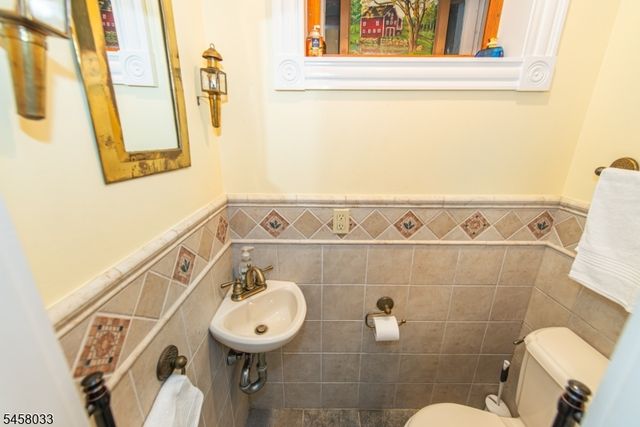 440 Rockaway Valley Rd, Boonton Twp., NJ 07005