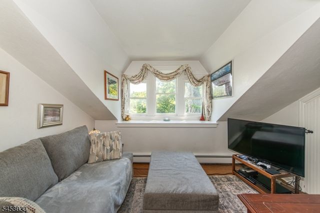 440 Rockaway Valley Rd, Boonton Twp., NJ 07005