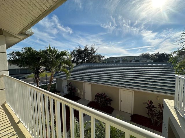 2280 Somerset Ridge DR 204, Lehigh Acres, FL 33973