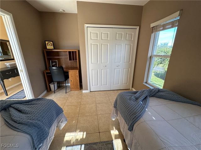 2280 Somerset Ridge DR 204, Lehigh Acres, FL 33973