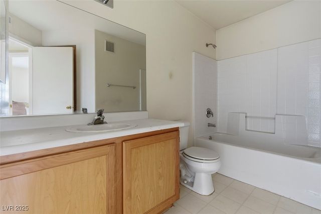 4555 East Sahara Avenue 266, Las Vegas, NV 89104