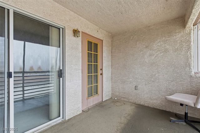 4555 East Sahara Avenue 266, Las Vegas, NV 89104