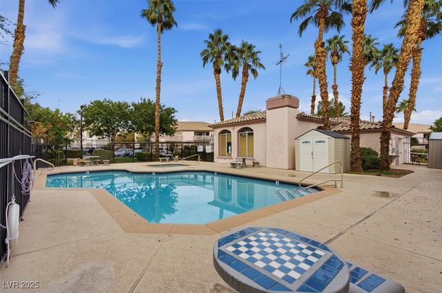 4555 East Sahara Avenue 266, Las Vegas, NV 89104