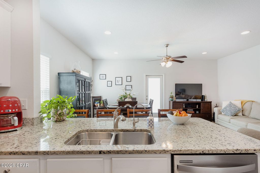 Image 6 of property listing at 7512 Shadow Lake Drive, Panama City Beach, FL 32407