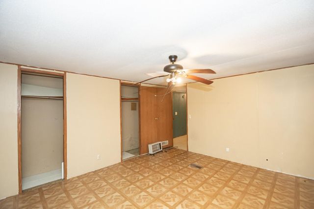 321 Oak Forest Drive, Shepherd, TX 77371