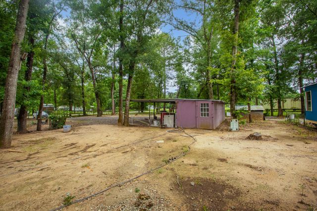 321 Oak Forest Drive, Shepherd, TX 77371