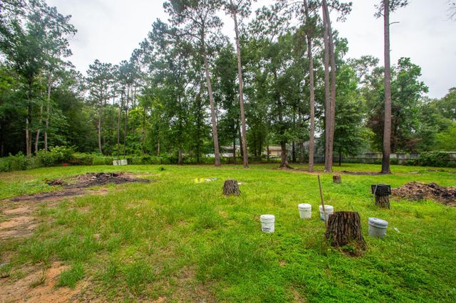 321 Oak Forest Drive, Shepherd, TX 77371