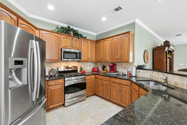 213 Crockett LOOP, Georgetown, TX 78633