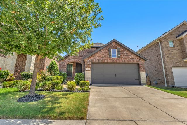 2537 Pettus Drive, Forney, TX 75126