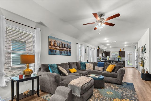 2537 Pettus Drive, Forney, TX 75126