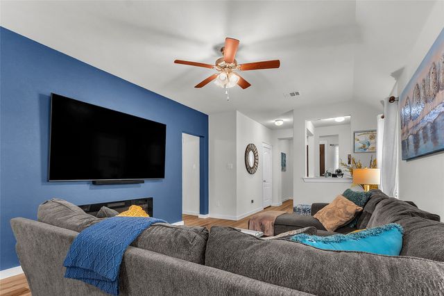 2537 Pettus Drive, Forney, TX 75126