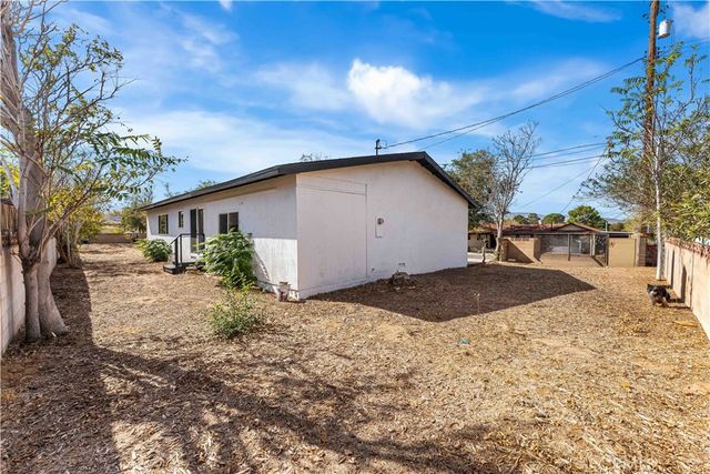 42524 42nd W, Quartz Hill, CA 93536