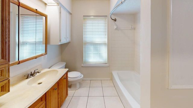 1414 Bogard Lane, Lewisville, TX 75077