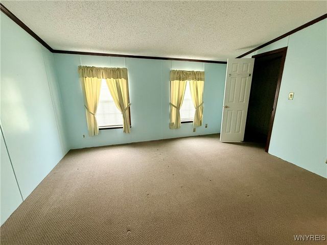 5070 Clinton St, Batavia, NY 14020