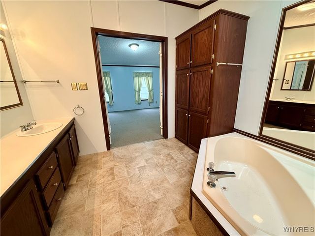 5070 Clinton St, Batavia, NY 14020