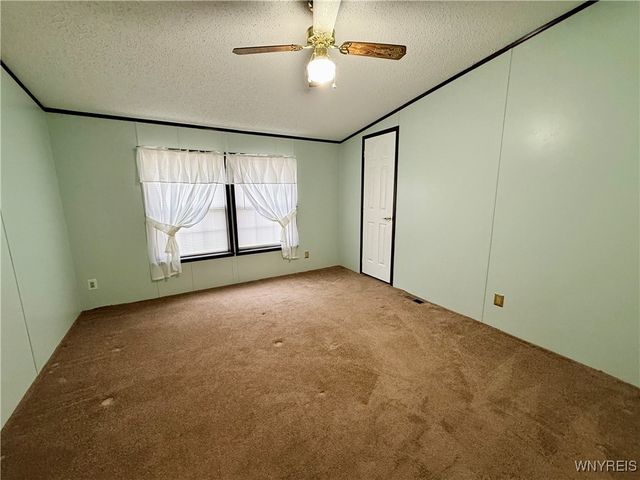 5070 Clinton St, Batavia, NY 14020