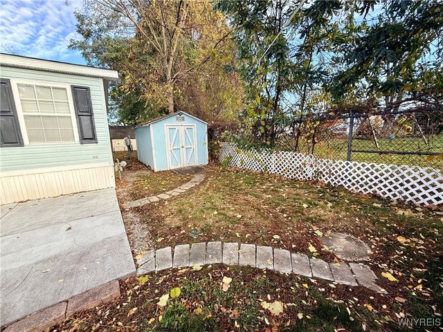 5070 Clinton St, Batavia, NY 14020