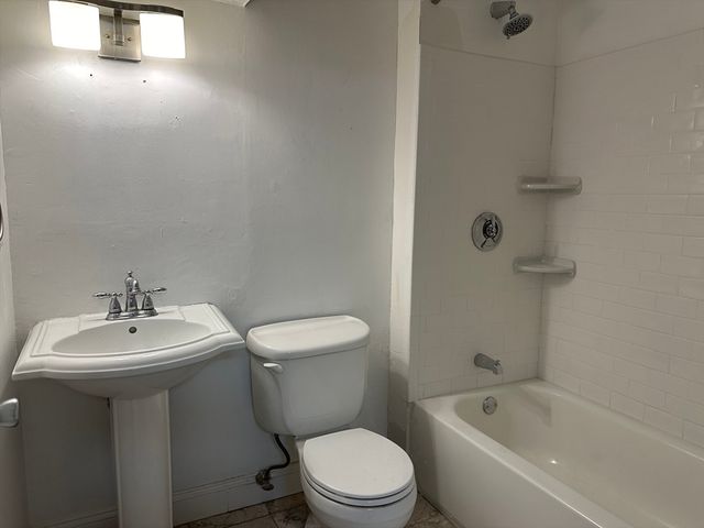 520 Shawmut Ave 1, Boston, MA 02118