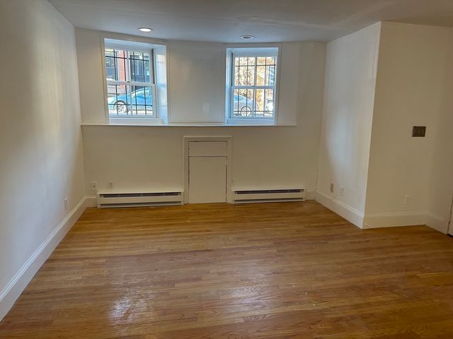 520 Shawmut Ave 1, Boston, MA 02118