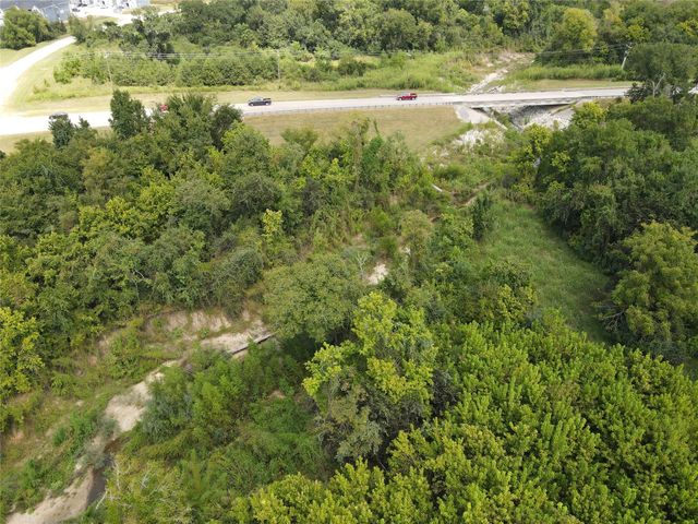 143 Anna Springs Lane, Montgomery, TX 77356