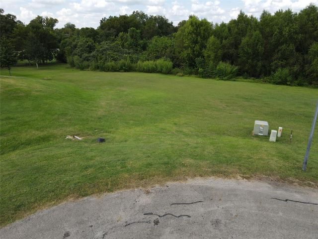 143 Anna Springs Lane, Montgomery, TX 77356