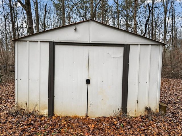 20 Crooked Creek Way, Covington, GA 30016