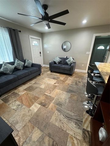 718 STRAIN BOULEVARD, Lakeland, FL 33815