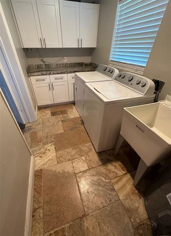 718 STRAIN BOULEVARD, Lakeland, FL 33815