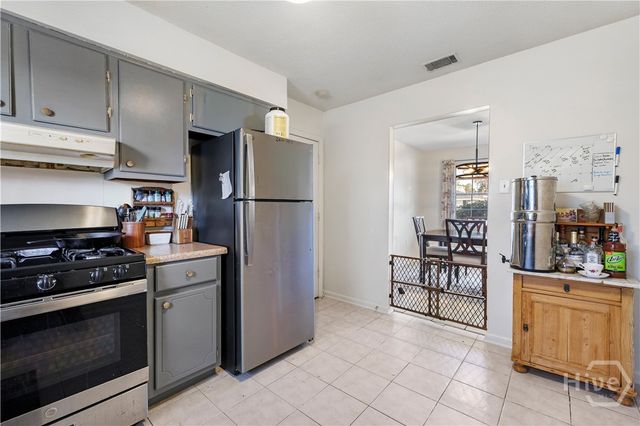 2133 Westlake Avenue, Savannah, GA 31405