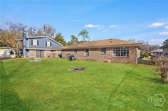 2133 Westlake Avenue, Savannah, GA 31405