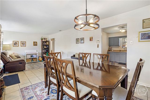 2133 Westlake Avenue, Savannah, GA 31405