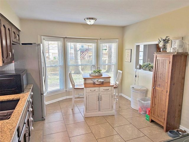 1608 SW 21st Street, Blue Springs, MO 64015