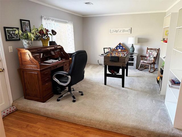 1608 SW 21st Street, Blue Springs, MO 64015