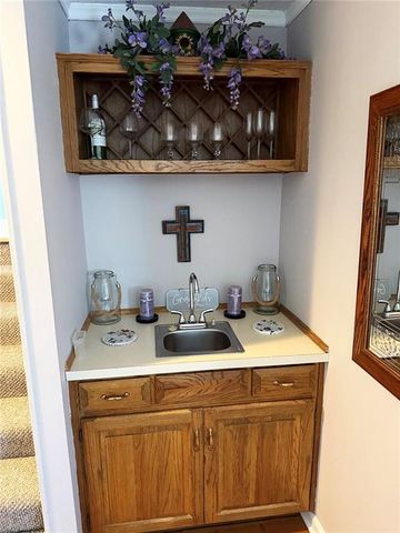 1608 SW 21st Street, Blue Springs, MO 64015