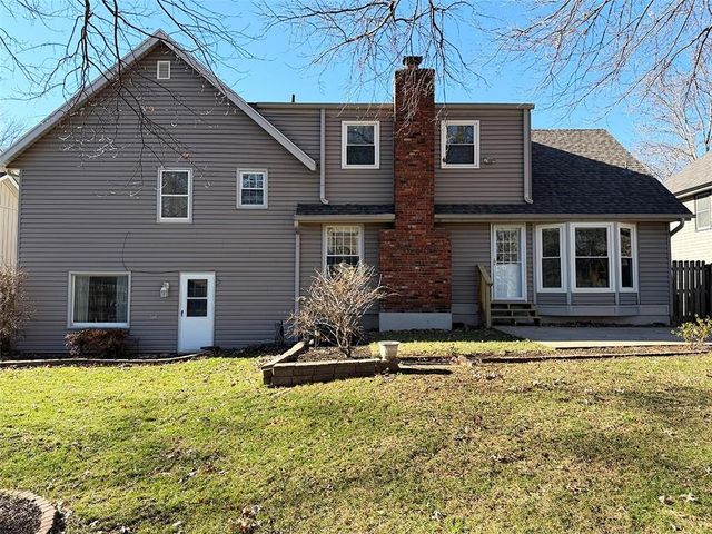 1608 SW 21st Street, Blue Springs, MO 64015