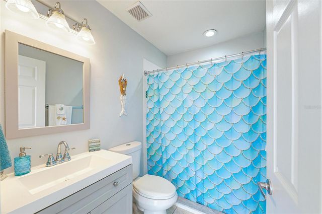 4735 SPINNAKER DRIVE, Bradenton, FL 34208