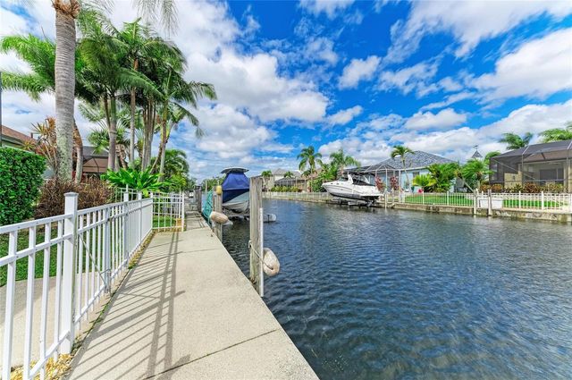 4735 SPINNAKER DRIVE, Bradenton, FL 34208