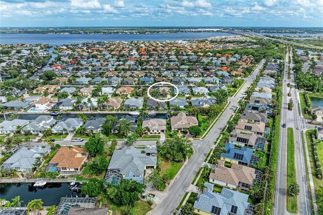 4735 SPINNAKER DRIVE, Bradenton, FL 34208