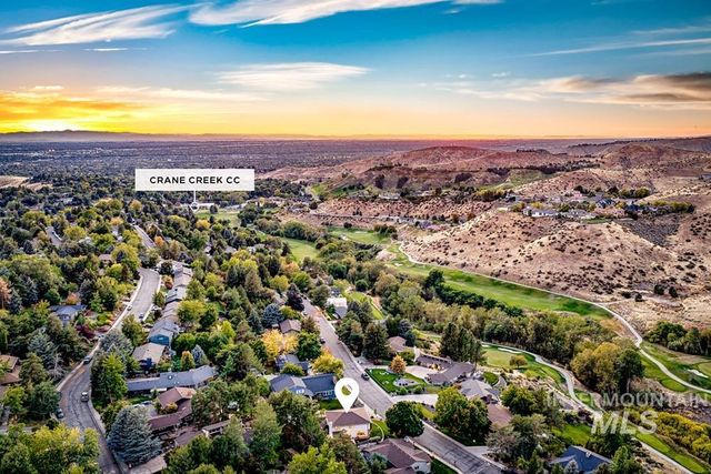 839 E Hearthstone Dr, Boise, ID 83702