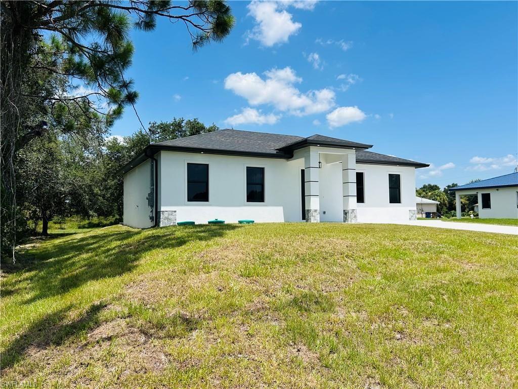3705 E 15th ST, LEHIGH ACRES, FL 33972 — photo 5