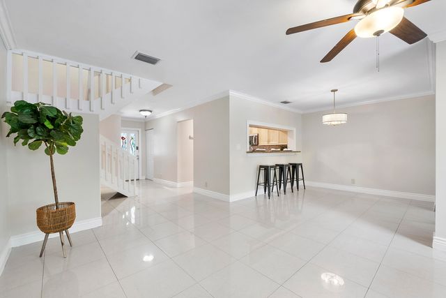 2047 NW 45th Avenue 2047, Coconut Creek, FL 33066