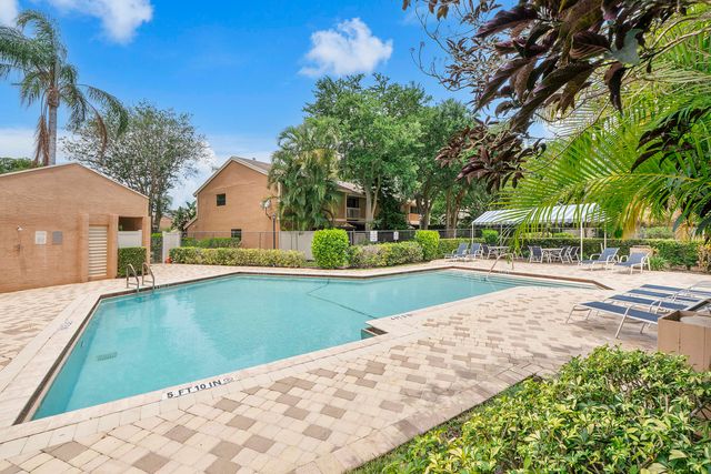 2047 NW 45th Avenue 2047, Coconut Creek, FL 33066