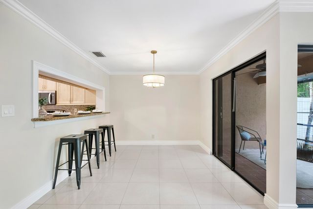 2047 NW 45th Avenue 2047, Coconut Creek, FL 33066