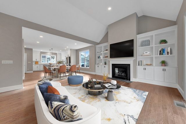 8 Weber Farm Road 8, Wrentham, MA 02093