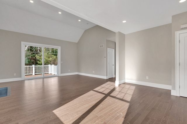 8 Weber Farm Road 8, Wrentham, MA 02093