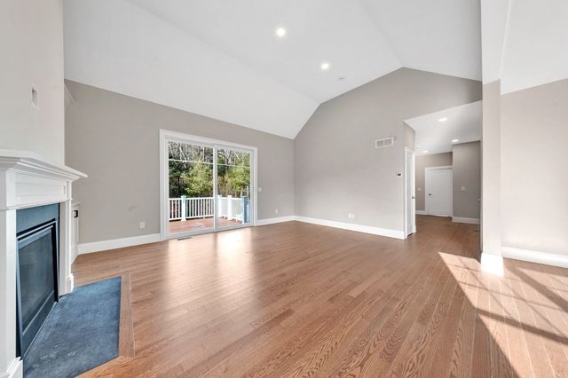 8 Weber Farm Road 8, Wrentham, MA 02093